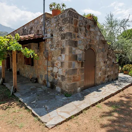 Holiday home Spiti Nicola Stoupa
