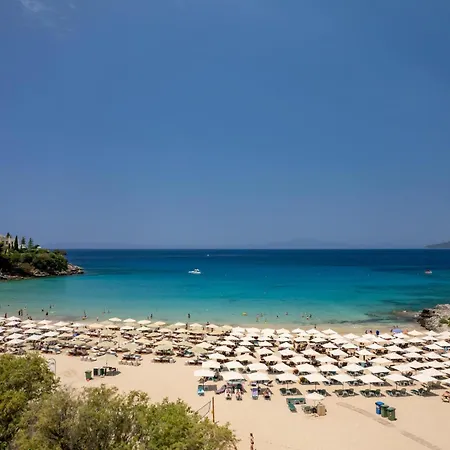 Spiti Nicola * Stoúpa