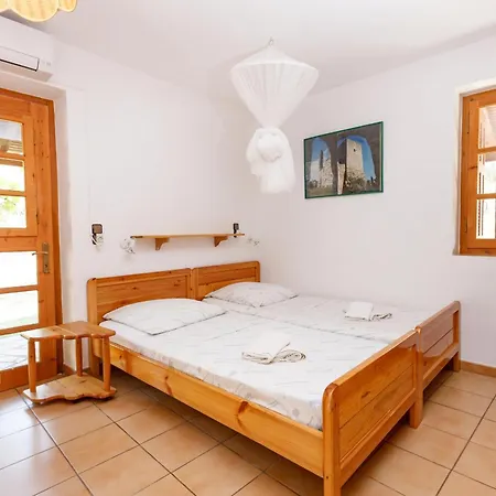 Spiti Nicola Feriehus